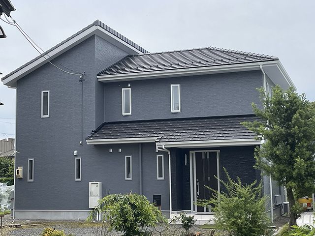 築15年以上の住宅 - 外壁塗装が必要な家